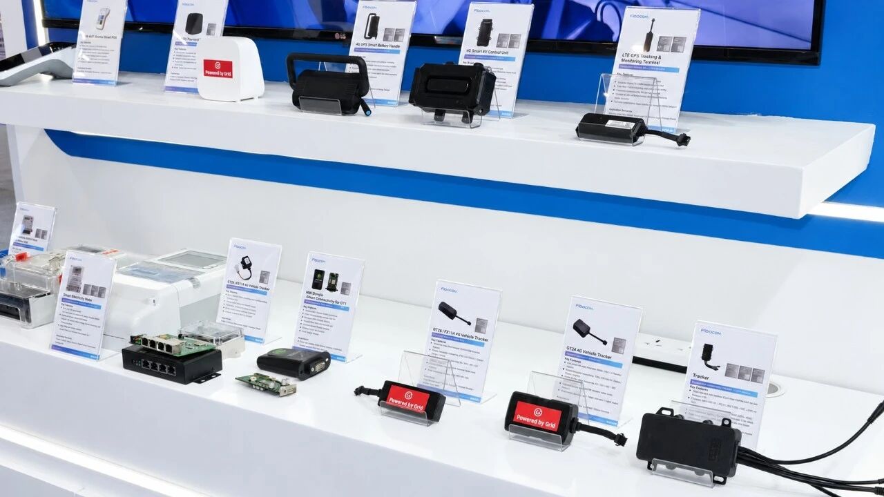 Grid-OS支付音箱与4G车辆追踪终端搭载广和通LE270及LE250系列模组展台展品